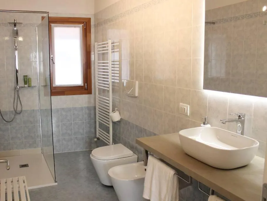 Charming & Modern In The City Bergamo Apartment